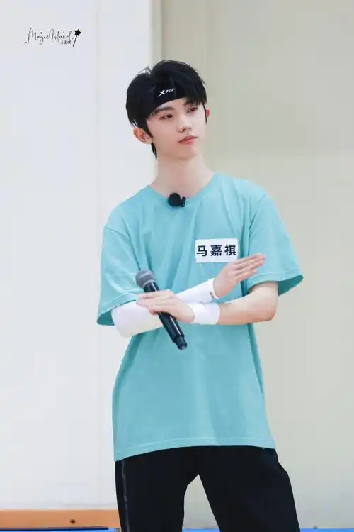 220720 夏日运动会    小马快跑 不怕跌倒  @时代少年团队长-马嘉祺