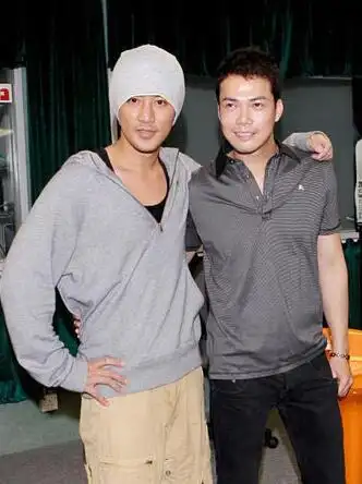 【图】林峰谢天华身高曝光 演唱会现场两人同台飙舞基情满满