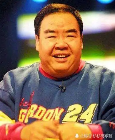 童年时的影星都老了!68岁肥猫近况曝光,一脸憨厚笑容气色好