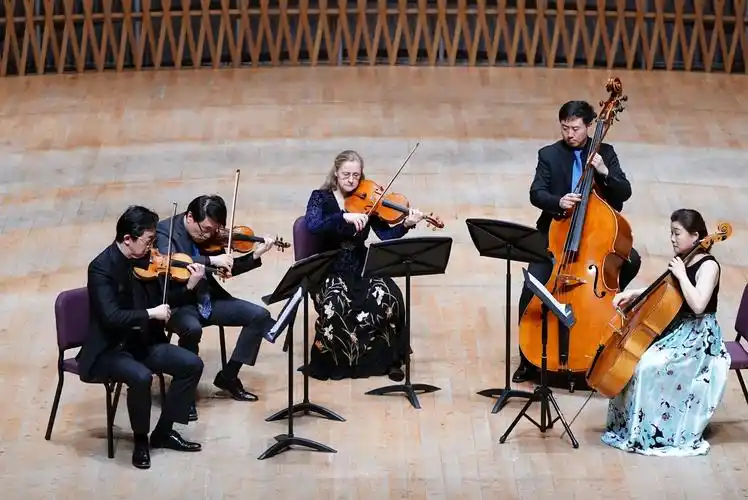 在不热门的曲目里,听见天津茱莉亚室内乐团的雄心|第二号九重奏_新浪