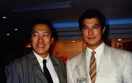 邓光荣:与霍英东平起平坐,和向华强硬刚,却在王家卫身上栽跟头_电影