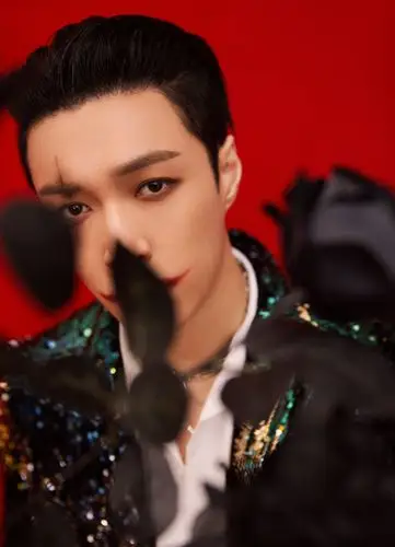 张艺兴莲mv被印尼歌手抄袭还说这是韩国歌曲太过分了