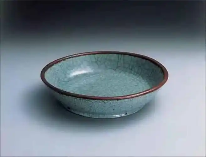 宋汝窑真品微观图_宋代汝窑瓷器真品特点