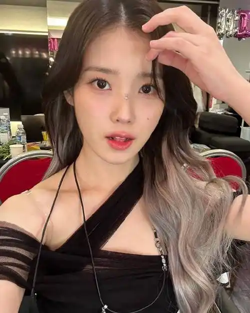 iu李知恩世界巡回演唱会