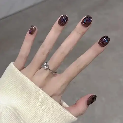 穿戴短款2022年流行色网红指甲灰色猫眼碎钻美甲穿戴甲