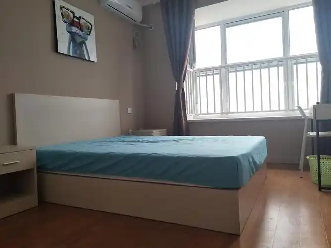 一号,三号线沿线低价租房,公寓精装修,环境优雅,房间照片真实.