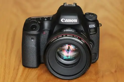 佳能eos 6d mark ii外观图赏