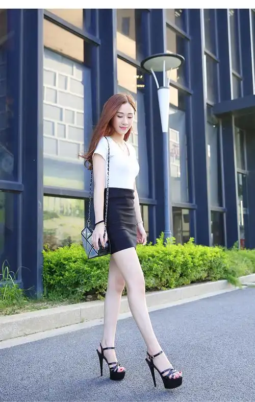 暖青汇钢管舞高跟鞋女防滑模特走秀鞋恨天高水晶鞋15cm细跟凉鞋防水台