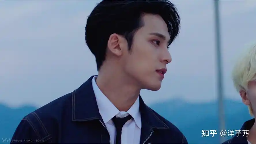 友友们给我安利几张kpop男idol神图养养眼? - 知乎