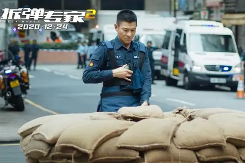 拆弹专家2票房4天破4亿59岁刘德华证明老牌港星依然扛票房