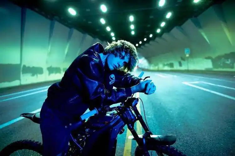 壁纸| justin bieber 新专辑你听了吗?