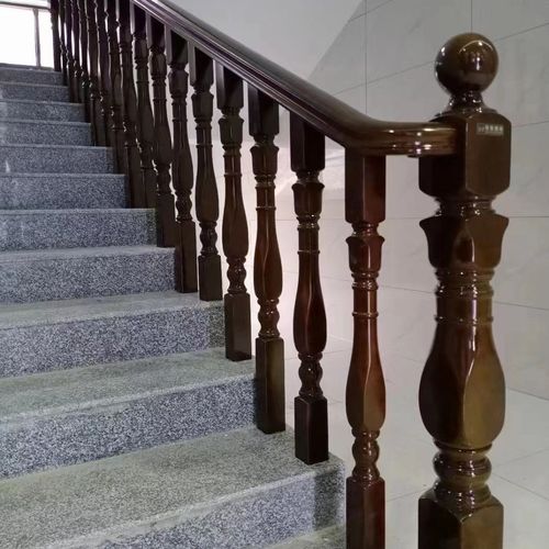 楼梯扶手农村楼梯扶手自装家用全套木楼梯定制欧式
