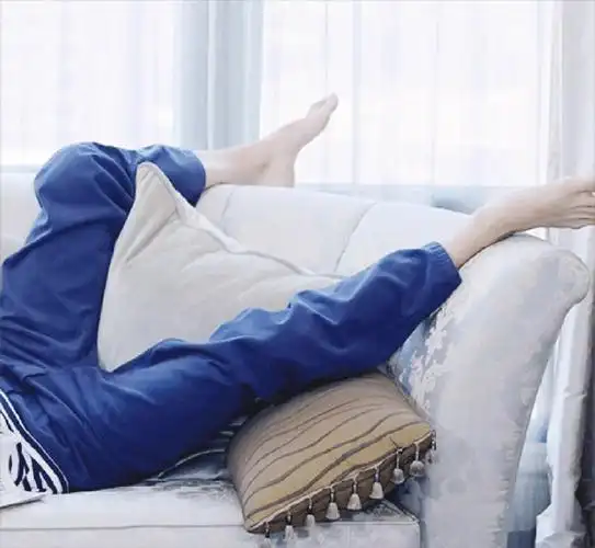 刘昊然可爱脚脚第二弹