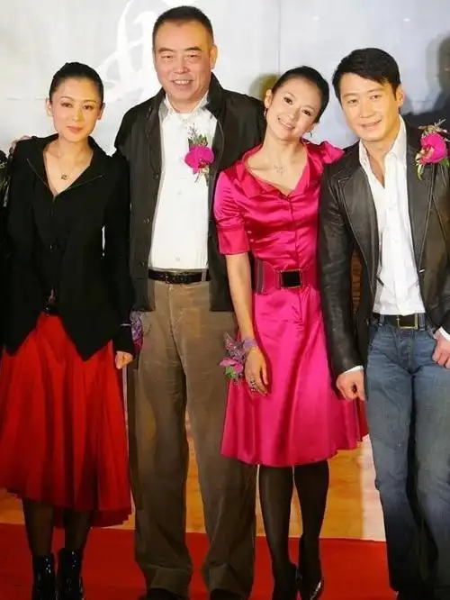 陈红底子确实够好简单黑红配抢尽章子怡风头太给陈凯歌长脸