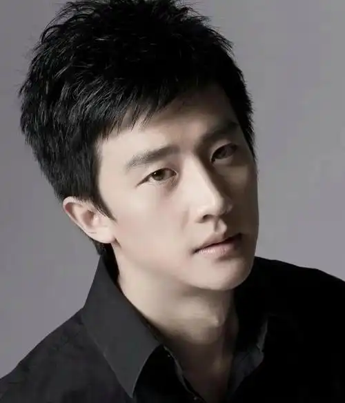 回顾黄轩父亲黄雁平为公益事业献生命儿子用15封家书替我尽孝