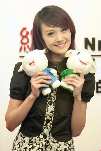 评论0 0          2009-10-18 回答 郑爽漂亮,杨丞琳可爱 评论0 0