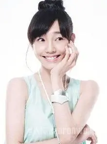 白百何图片求几张白百何图片