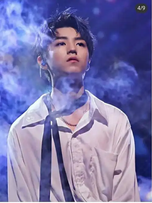 王俊凯的神图小螃蟹快来