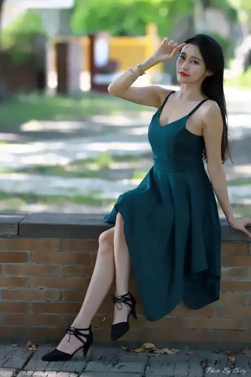 成熟女人……[自怨自艾 詹艾葳]……第九百七十辑 - 风晴雪 - 风