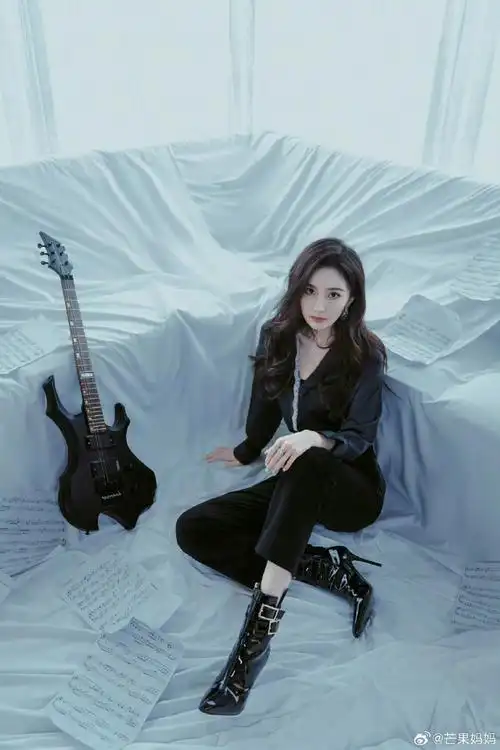 thetour23##杨幂说不要陷入身材焦虑的泥沼##维密2023环球时尚盛典