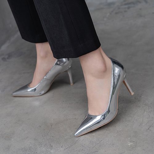 高跟鞋女冬天配裙子2022春银色真皮细跟单鞋尖头浅口女神范46大码