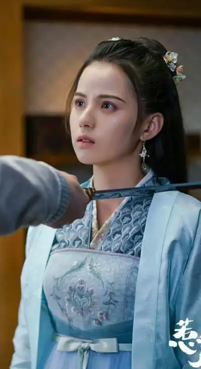 《惹不起的殿下大人》【林峥峥】黄日莹