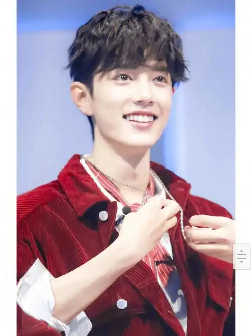 肖战的甜美笑好可爱