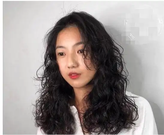 头发稀少适合什么发型女 头发稀少发型,头发少发型