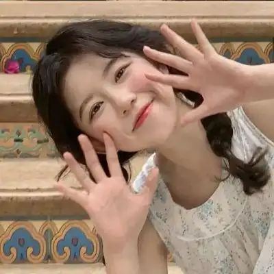 女生头像可爱呆萌真人甜美粉色系