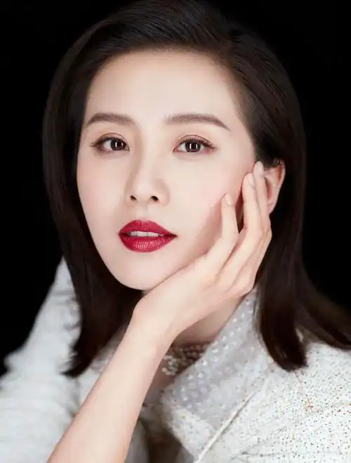 【刘诗诗演过的电视剧】女神刘诗诗的好命人生,和她生命中最爱的一个