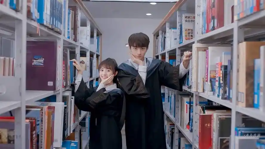 顾未易&司徒末.