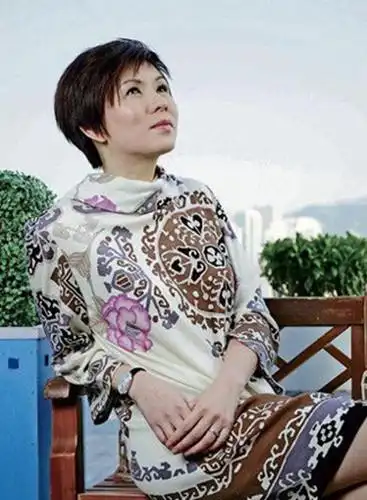 近日,周星驰旧爱罗慧娟癌扩散病情告急,其朋友称她已经停药.