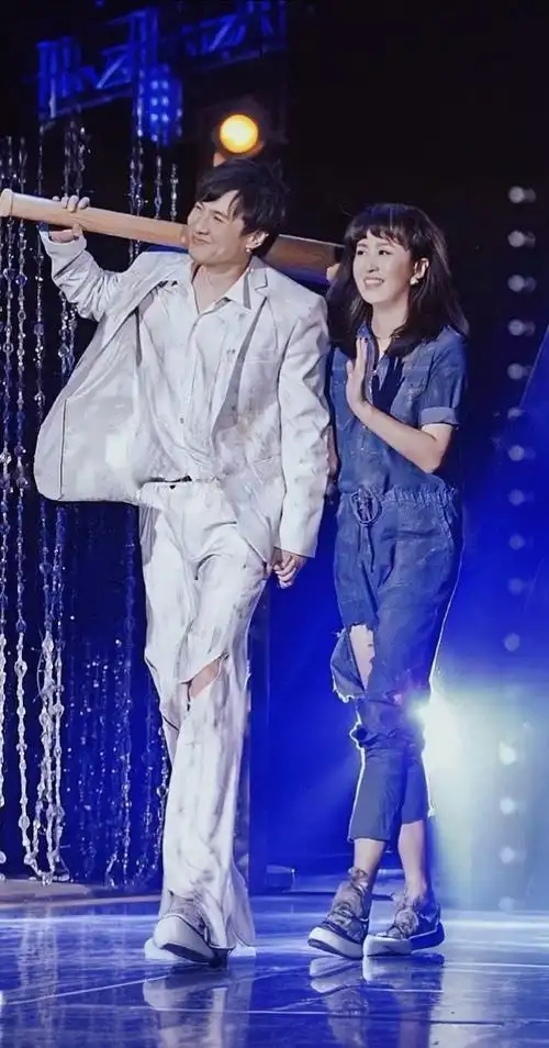 沈腾,范丞丞,黄明昊,李庚希,于适,田曦薇,李汶翰,李雪琴,关晓彤,吴磊