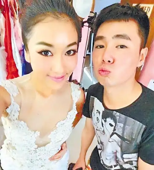 杰克俊逸个人资料简历("黑美人"吉克隽逸深扒全是雷)