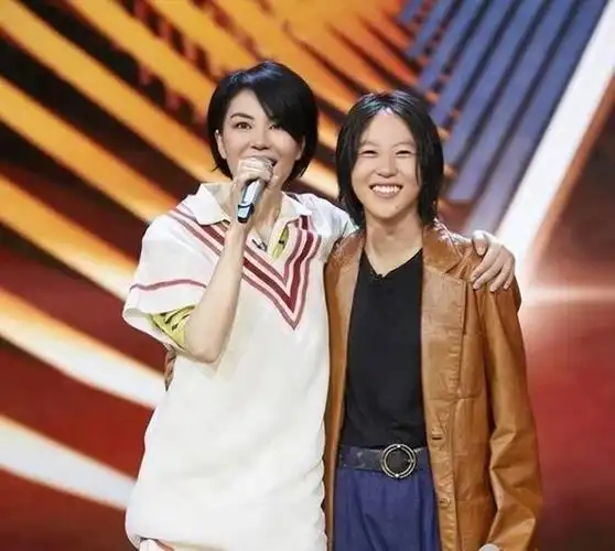 遗产绝不留给父母王菲女儿窦靖童出言不逊被周迅带坏了