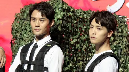 王凯马天宇"拜码头"遇枪战火拼 聚一堂现江湖情!