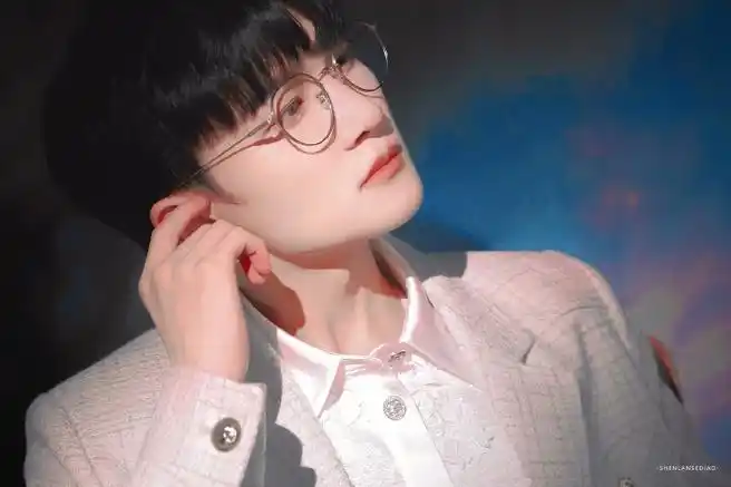 10|声生不息】周老师请多戴眼镜@卡布叻_周深