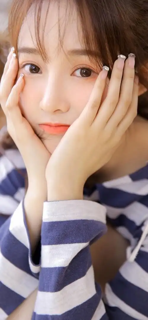 俏皮妹妹的可爱