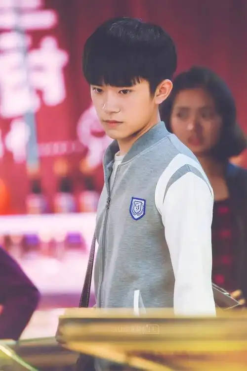 易烊千玺 我们的少年时代 尹柯