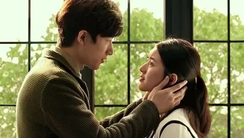 《蓝色生死恋》定档预告 许凯,赵露思花式"秀恩爱"-电影-高清视频在线