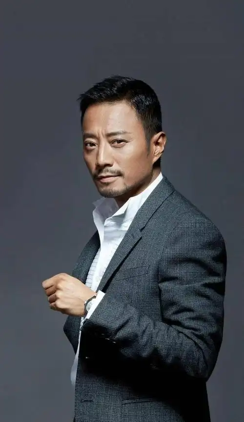 中国"票房最高"的10大男明星,香港仅刘德华一人上榜!