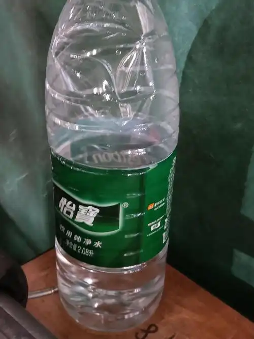 怡宝大瓶饮用水