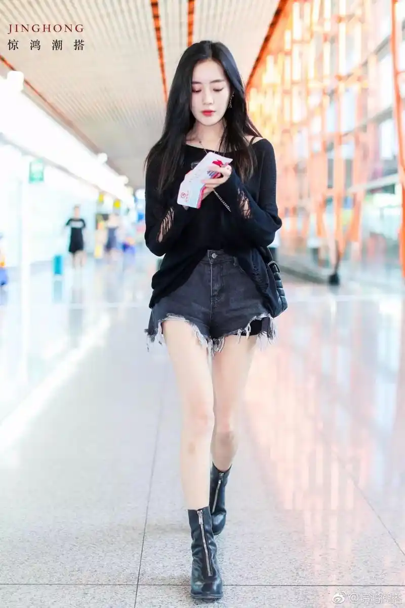 从大哥到漫改少女王梓薇的女主修炼之路