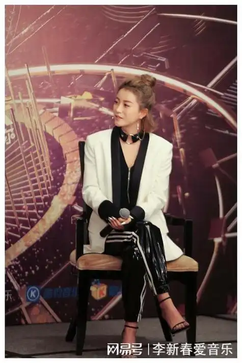 却嫁给爱奇艺总裁,34岁成了人生赢家|那英|车澈|张碧晨|吴莫愁|百度