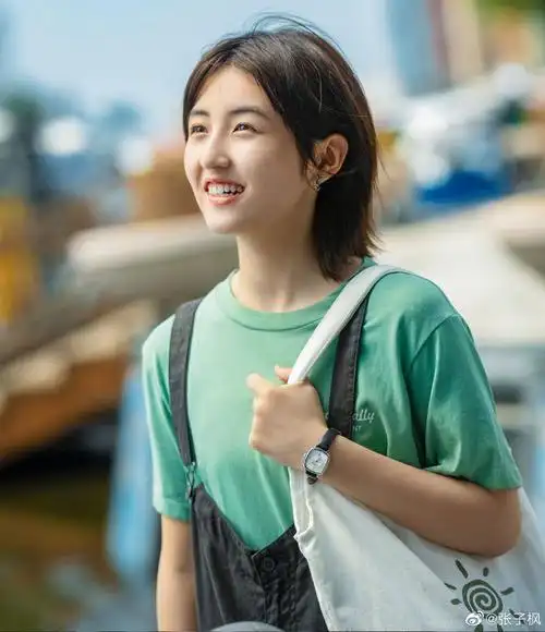 张子枫和赵今麦首次正面pk谁赢了