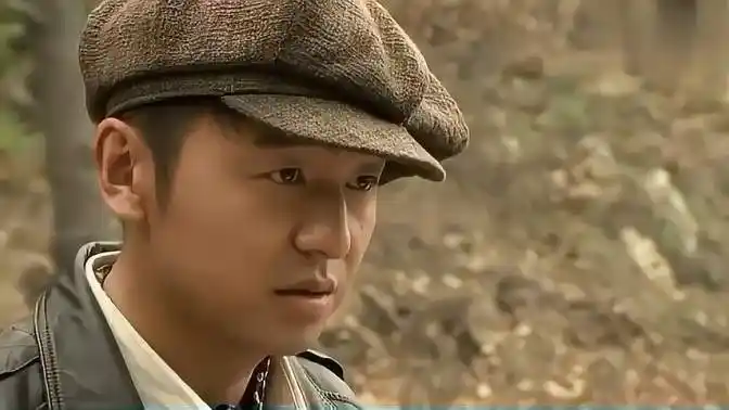 飞哥大英雄:梁飞约会,不料亚萍跟他谈感情,吓得他赶紧转移话题-影视综