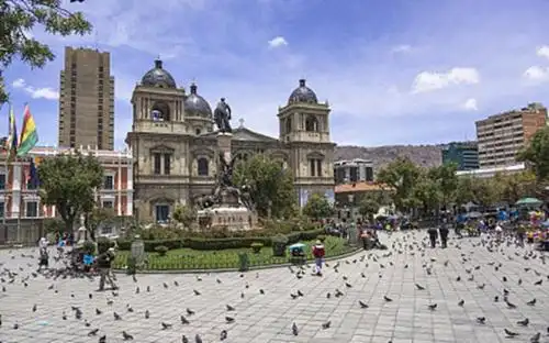 中外著名城市简介——玻利维亚共和国的首都拉巴斯!