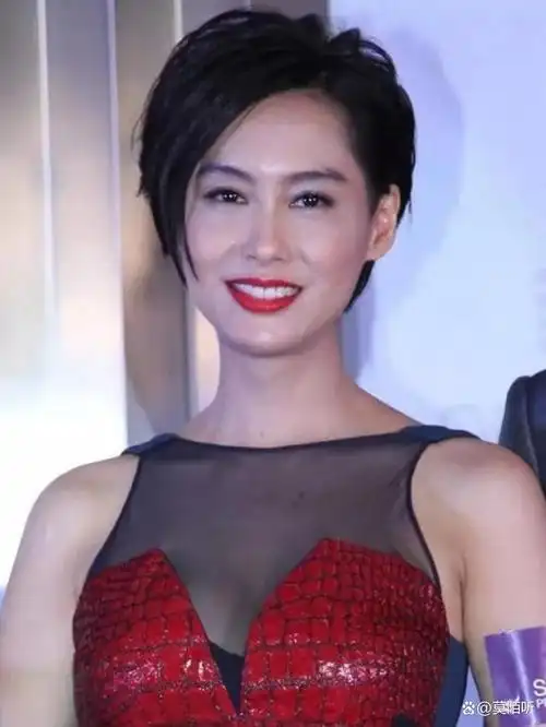 52岁朱茵近况曝光,依旧美若天仙 网友大呼:紫霞仙子永远的神