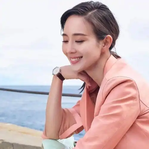 微信头像张钧甯