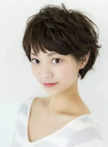 【1214发型分享】:十五款短发,总有一款适合你